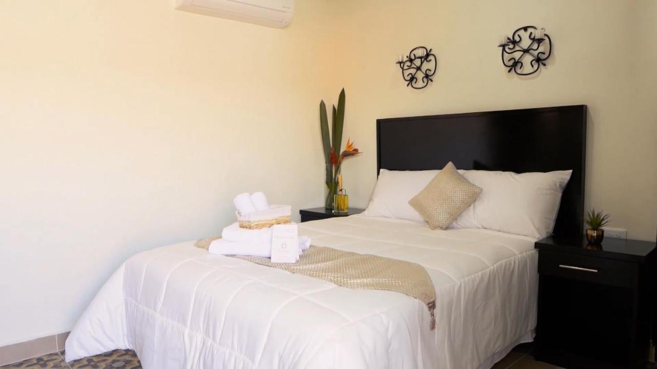 Hotel Recuerdos วัลลาโดลิด ภายนอก รูปภาพ