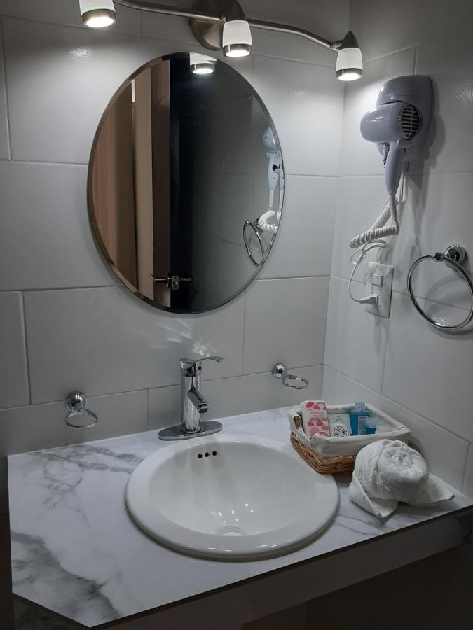 Hotel Recuerdos วัลลาโดลิด ภายนอก รูปภาพ