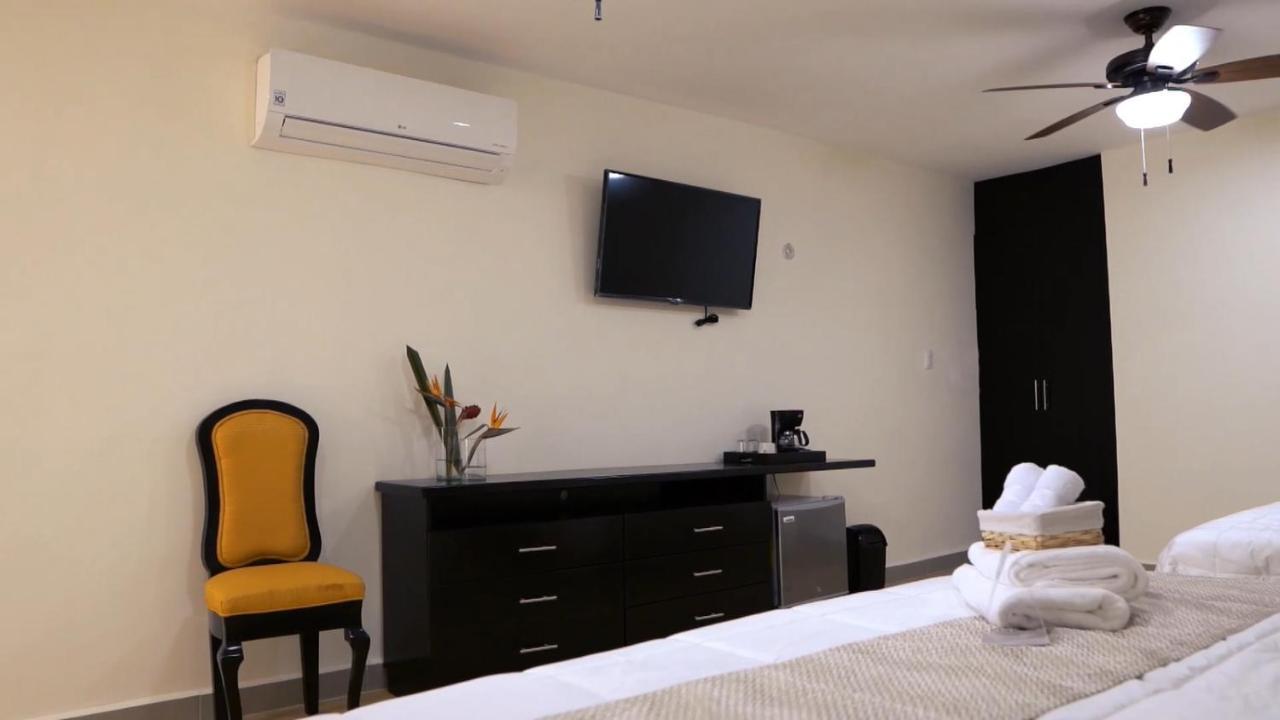 Hotel Recuerdos วัลลาโดลิด ภายนอก รูปภาพ